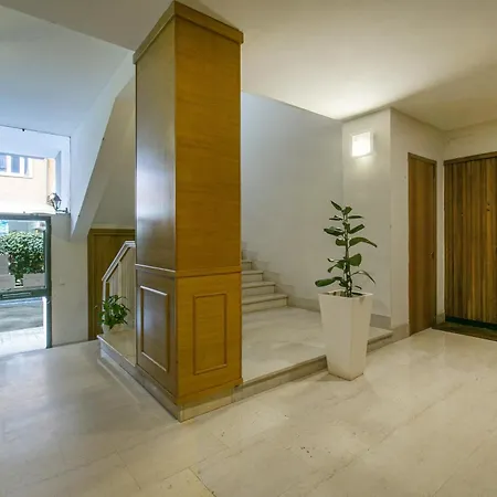 La Terrazza Di Vigna Clara Lejlighed