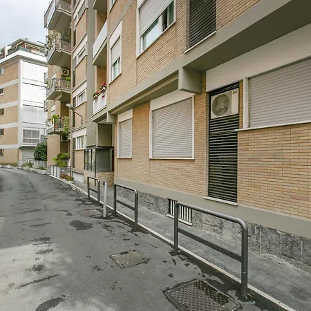 La Terrazza Di Vigna Clara Rome